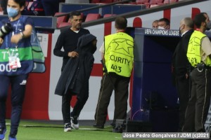 20210411 - CHELSEA FC - FC PORTO - SAIDA PARA SEVILHA