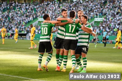 Futebol: FC Porto e Sporting CP venceram respectivos jogos com