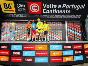 podium 2 etapa  volta 86