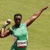 Auriol Dongmo no pódio das rainhas do peso no Wanda Diamond League em Zurique